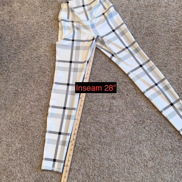 alo legging NWOT - Picture 7 of 7